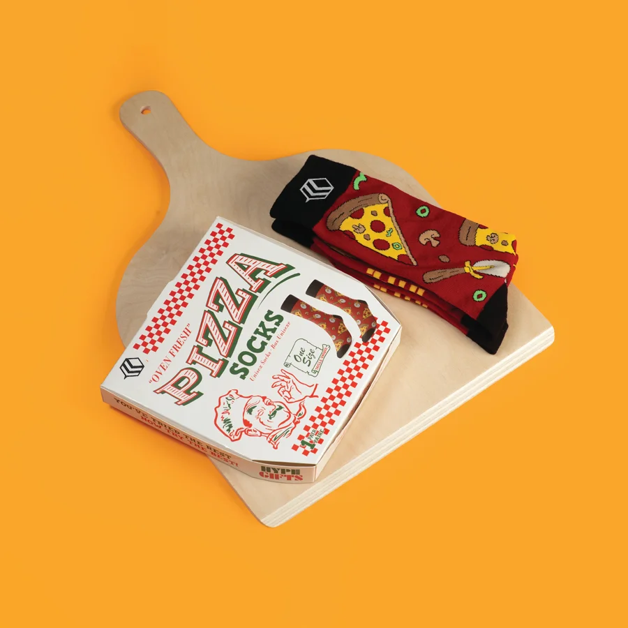 pizza-box-socks