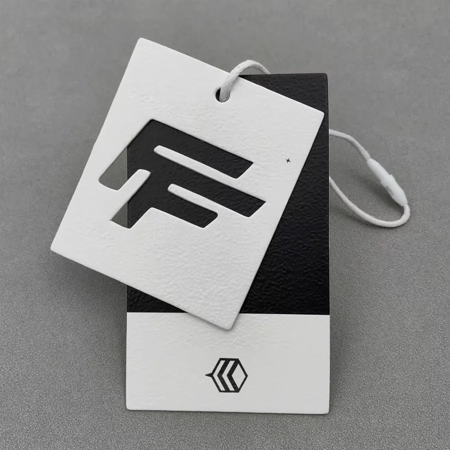 custom-luxury-hang-tags