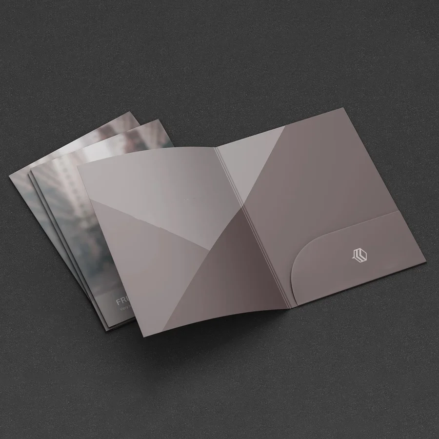 custom-glossy-pocket-folders