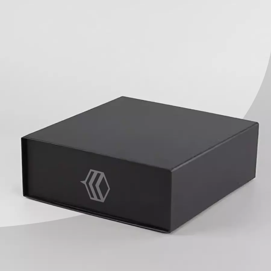 black-rigid-gift-boxes