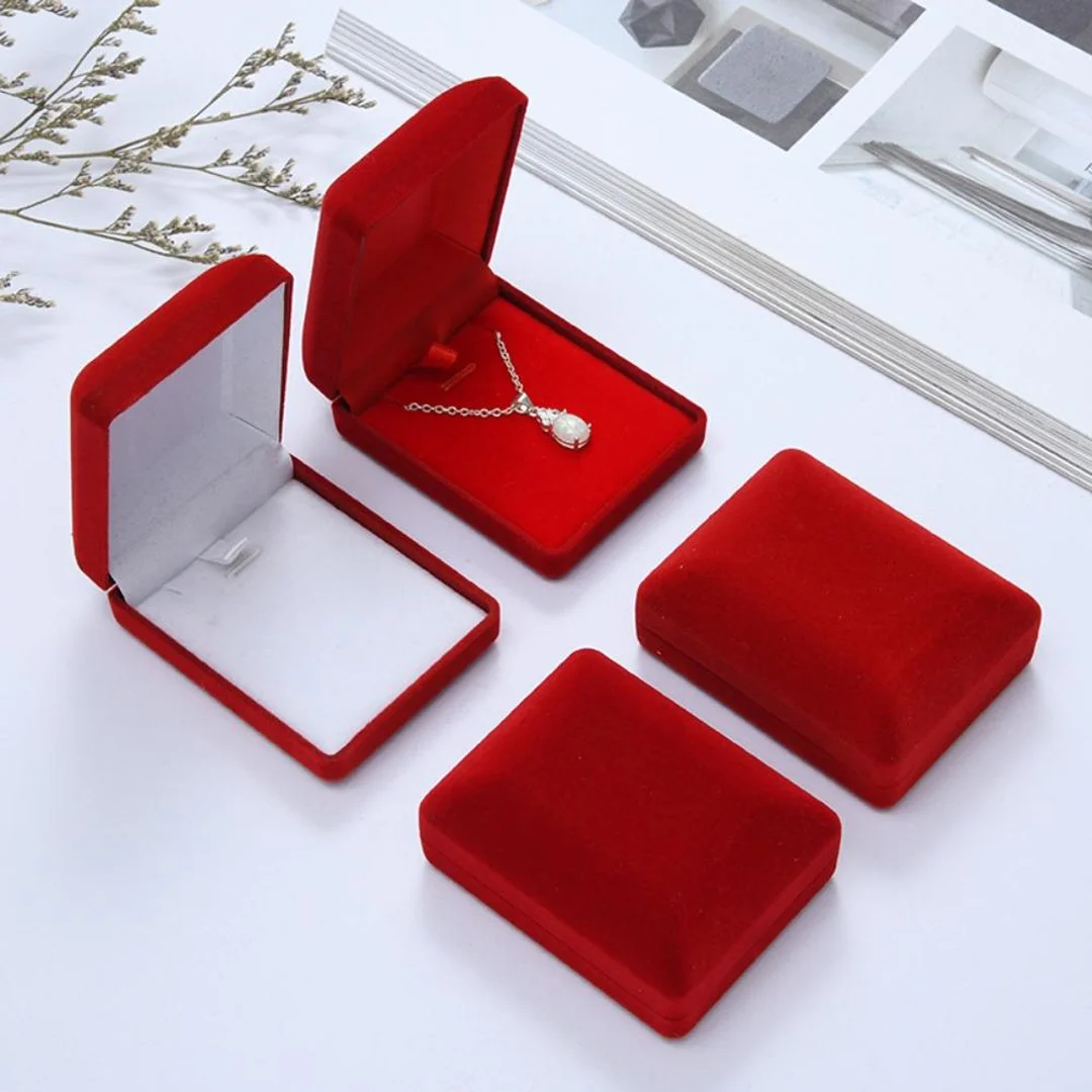 Velvet Boxes