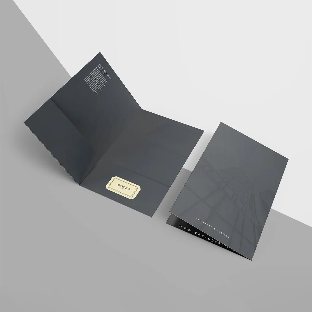 4 pocket folder with brads
